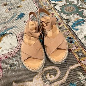 Frye & Co Lula Bow Sandals